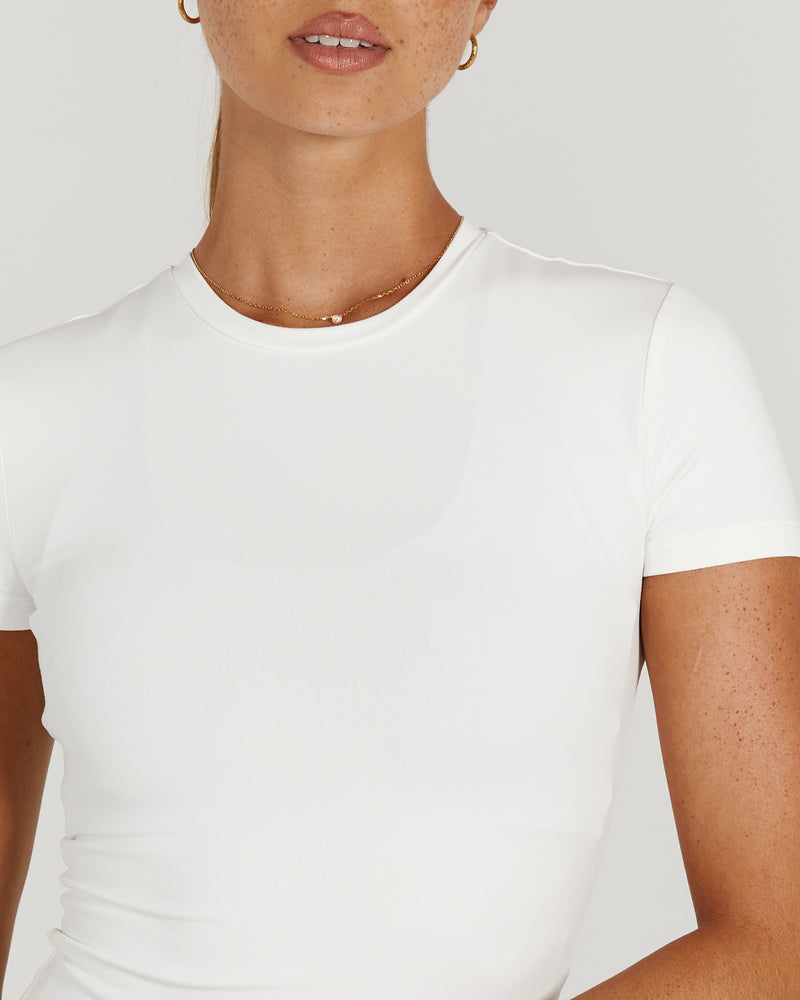 ATHLEISURE TOP - OFF WHITE – MUSCLE REPUBLIC