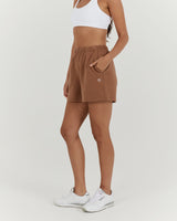 LEISURE SHORTS - MOCHA