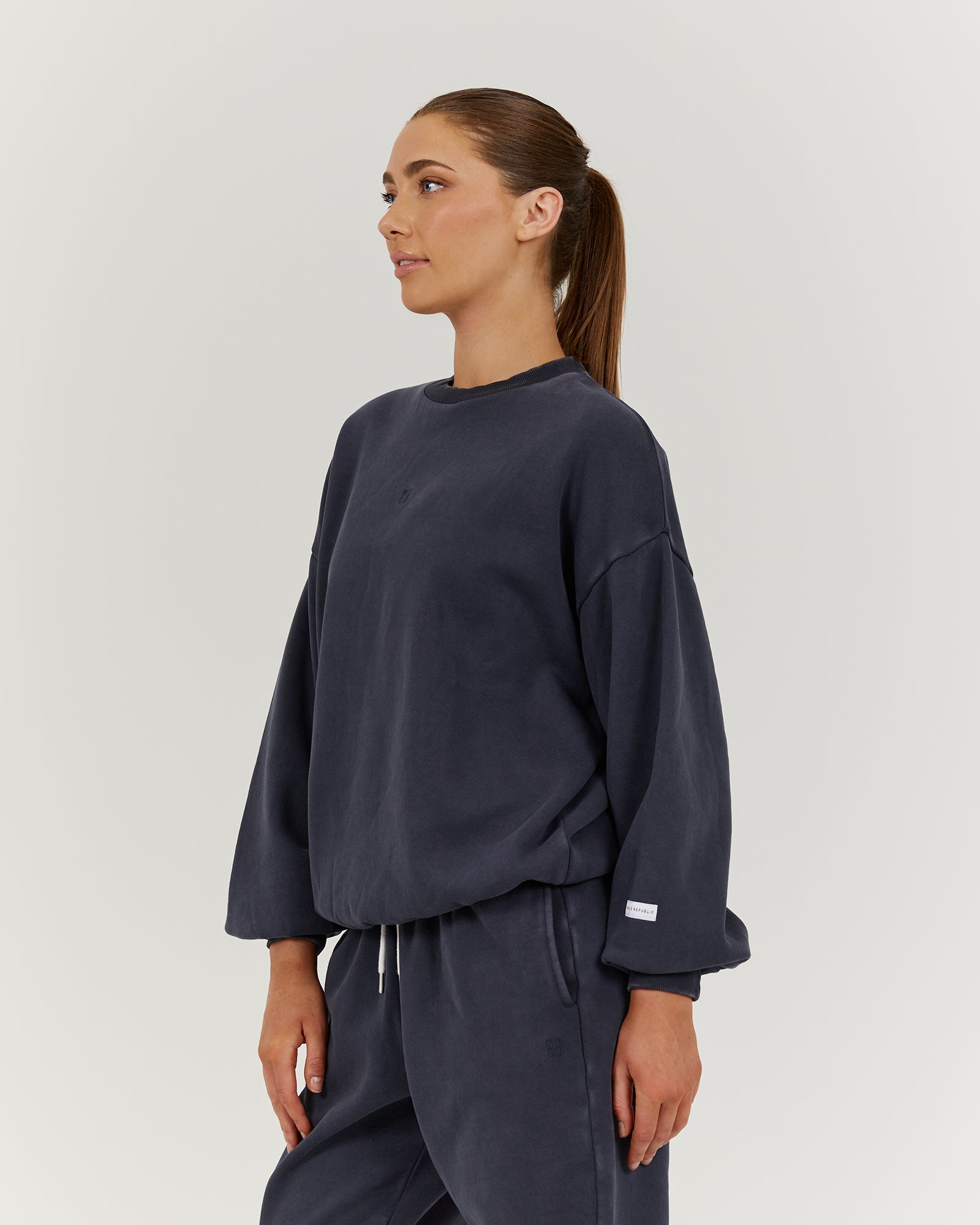 FADED OVERSIZED CREW - FADED SLATE – MUSCLE REPUBLIC