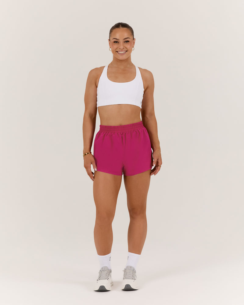 ENDURANCE RUN SHORT - MAGENTA
