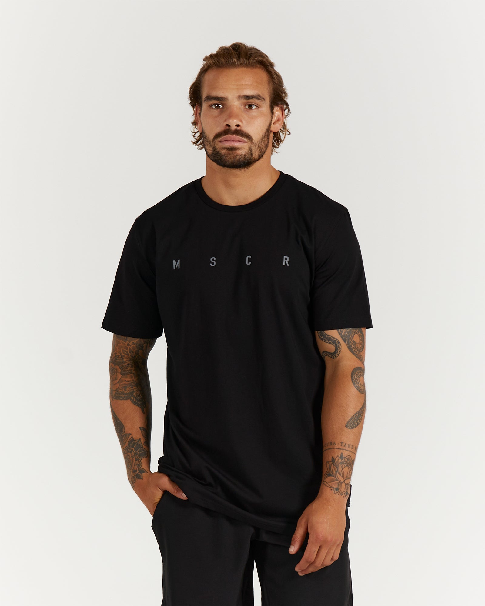 SYDNEY TEE - BLACK – MUSCLE REPUBLIC