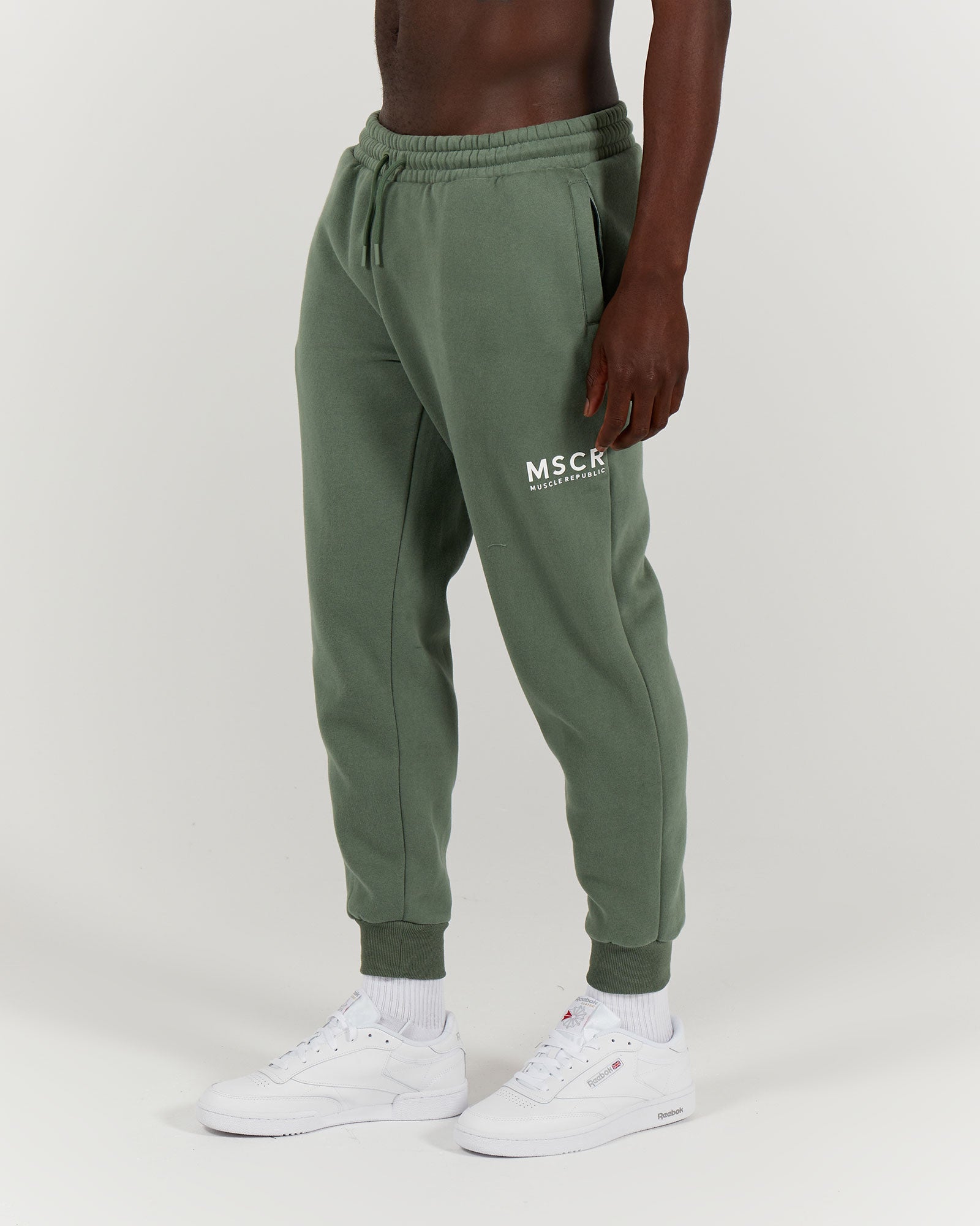 RELAXED TRACKIE - DARK SAGE – MUSCLE REPUBLIC