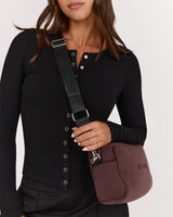 MSCR SCUBA CONVERTIBLE BAG - CHESTNUT