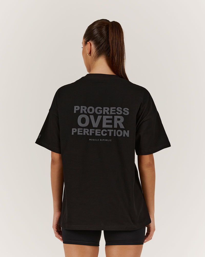 PROGRESS OVER PERFECTION TEE - BLACK