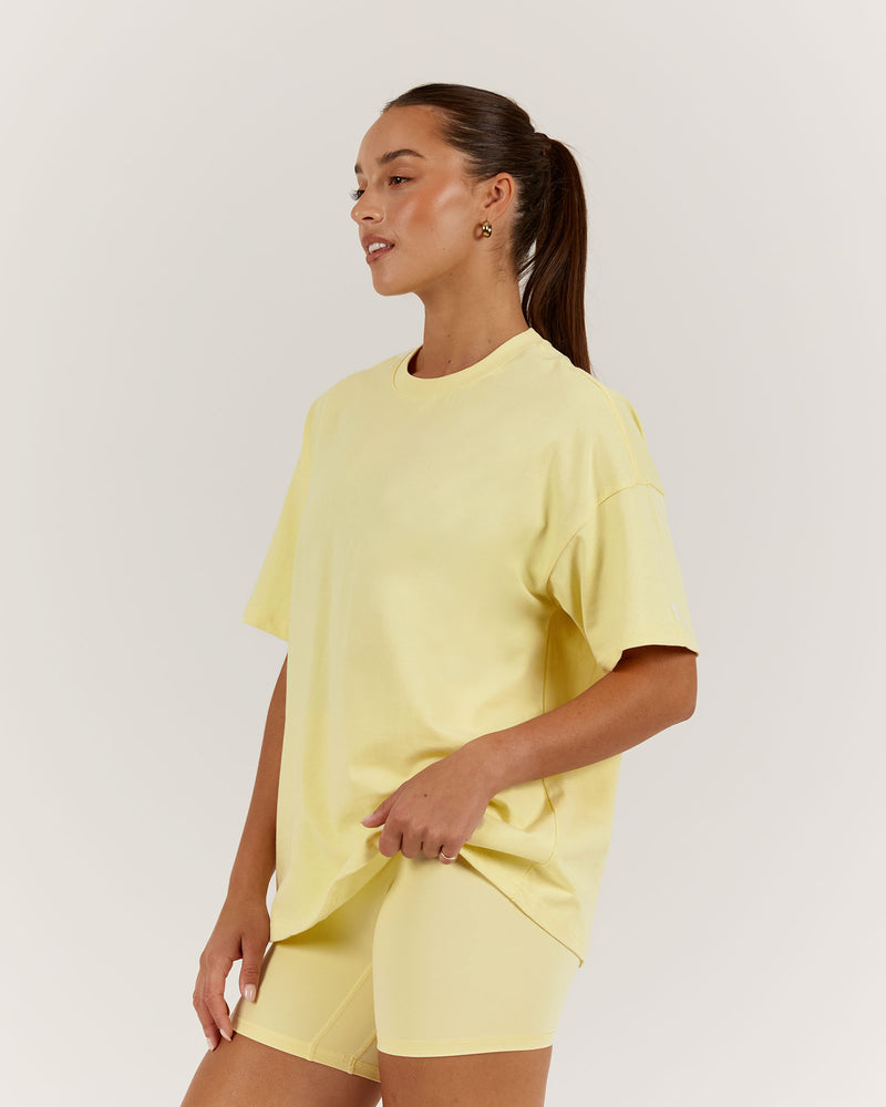 OVERSIZED TEE - BUTTER