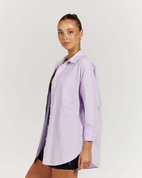 OVERSIZED BUTTON UP SHIRT - LIGHT LILAC