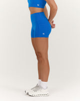SCULPT BONDED WAIST POCKET MINI SHORTS - LUMINOUS BLUE