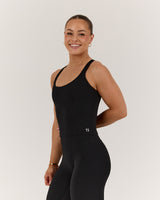 SCULPT CROSS BACK TOP - BLACK