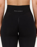 SEAMLESS INVISIBLE SCRUNCH FLARES - BLACK