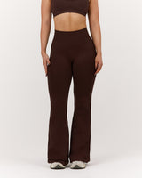 SEAMLESS INVISIBLE SCRUNCH FLARES - CHESTNUT