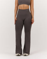 SEAMLESS INVISIBLE SCRUNCH FLARES - FALCON