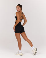 SEAMLESS INVISIBLE SCRUNCH MINI SHORTS - BLACK