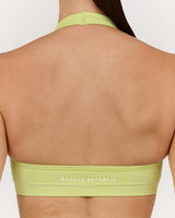 SEAMLESS PLUNGE HALTER BRA - SOFT LIME
