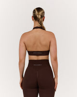 SEAMLESS PLUNGE HALTER BRA - CHESTNUT