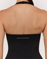 SEAMLESS PLUNGE HALTER TOP - BLACK