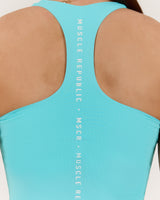 STRIDES TANK TOP - CAPRI