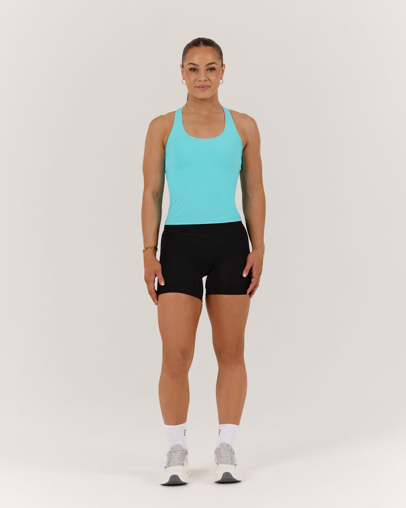 STRIDES TANK TOP - CAPRI