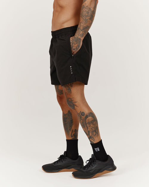 SWIFT SHORTS 5" - BLACK