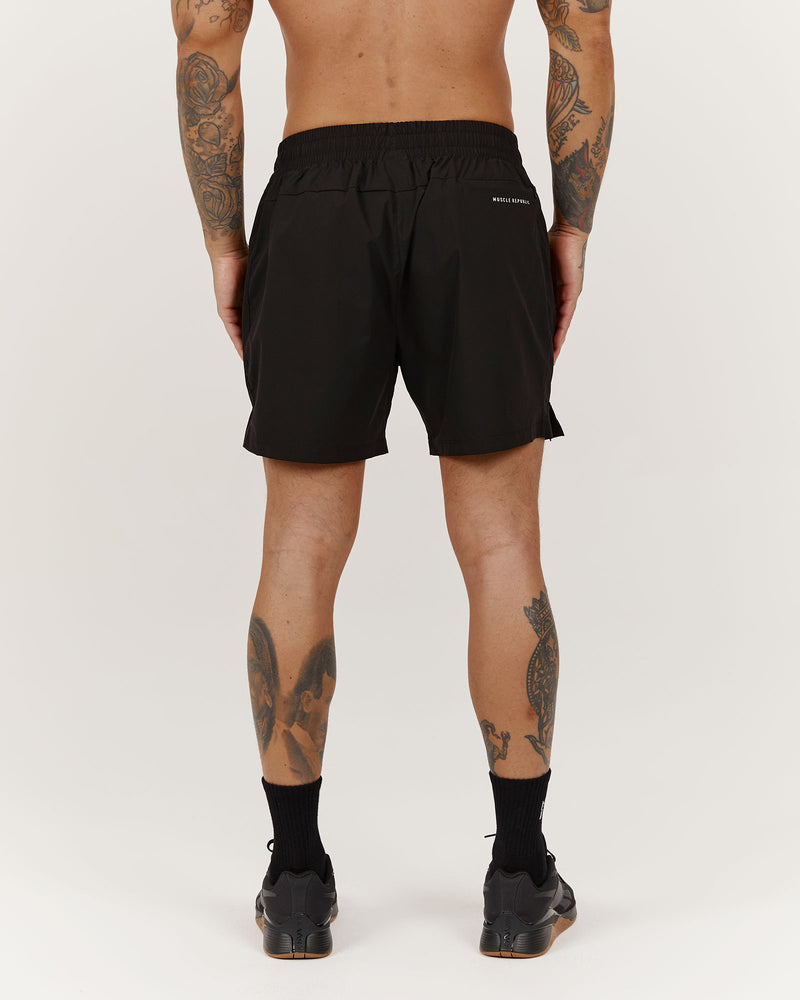 SWIFT SHORTS 5" - BLACK