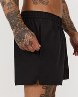 SWIFT SHORTS 4" - BLACK