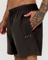 SWIFT SHORTS 6" - BLACK