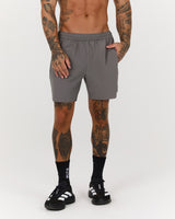 SWIFT SHORTS 6" - LAVA SMOKE