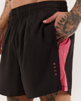 SWIFT SHORTS 5" - BLACK PINK