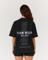 ESSENTIALS TEE - BLACK TEAM MSCR 2026