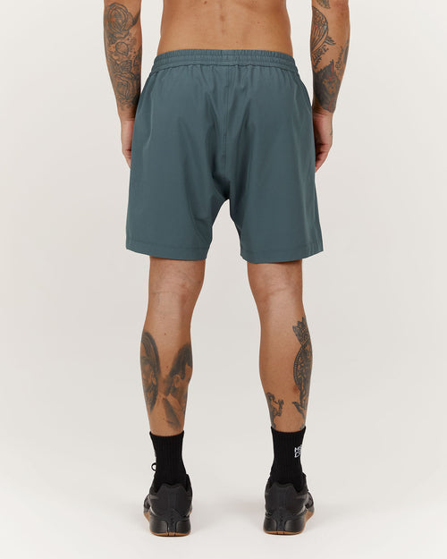 THRESHOLD TRAINING SHORTS 5" - DUSTY TEAL