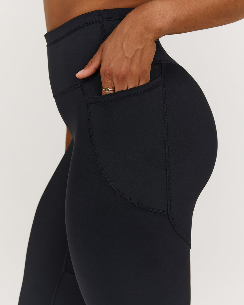 TRAINING RANGE ELEVATE II 7/8 LEGGINGS WITH POCKETS - BLACK – MUSCLE ...
