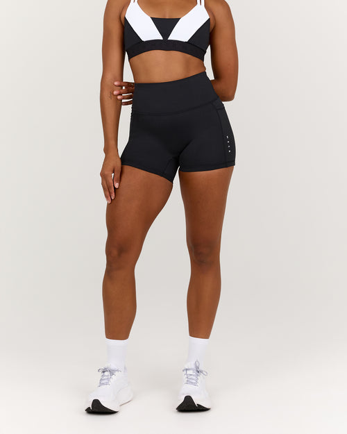 TRAINING RANGE POCKET LIVE SHORTS 4" - BLACK