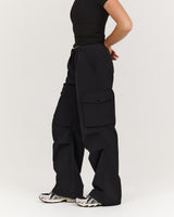 WOVEN UTILITY TALL PANT - BLACK