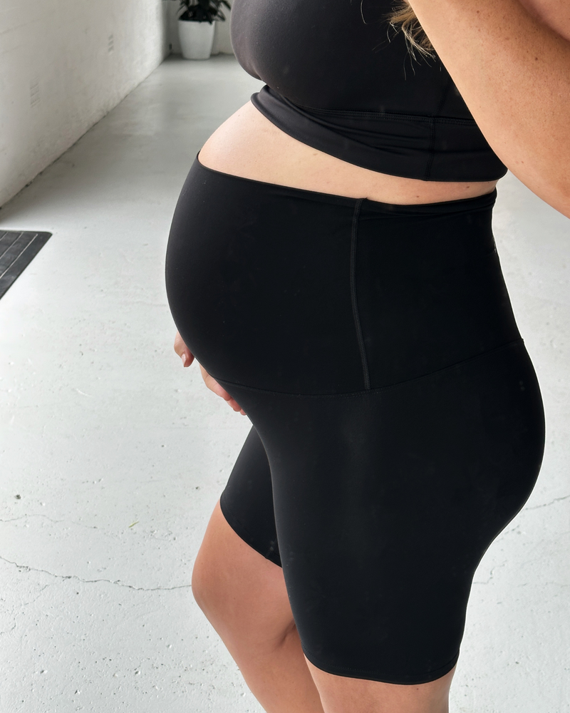 LUXE MATERNITY SHORTS - BLACK