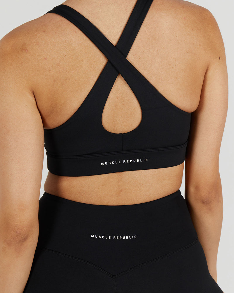 AMBITION SPORTS BRA - BLACK