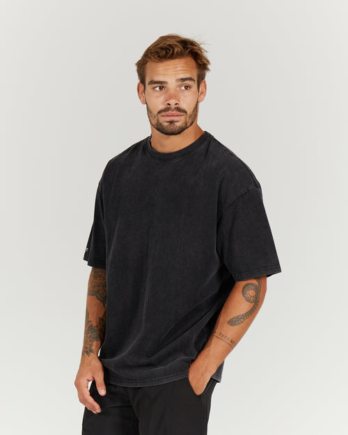 MEN'S OVERSIZED TEE - WASHED BLACK