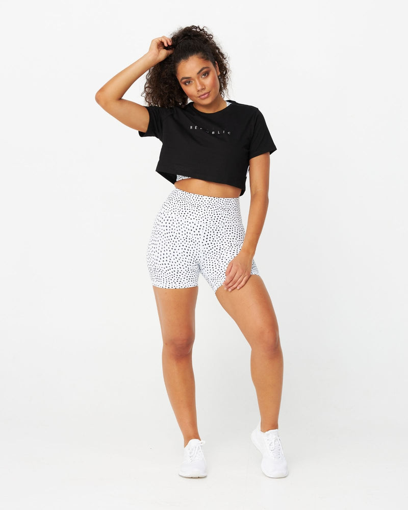 CROPPED TEE - BLACK